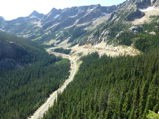 CE3B0C0D-52CC-4CFF-9FF3-AD683CD1CCC9